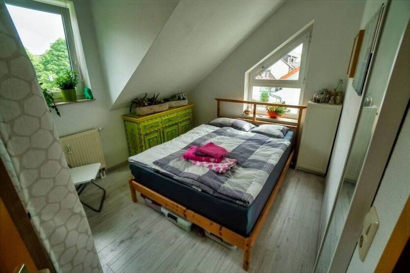 Neuwertige, zentral gelegene Wohnung in Herrenberg. Schnell in der Altstadt und zur S-Bahn.