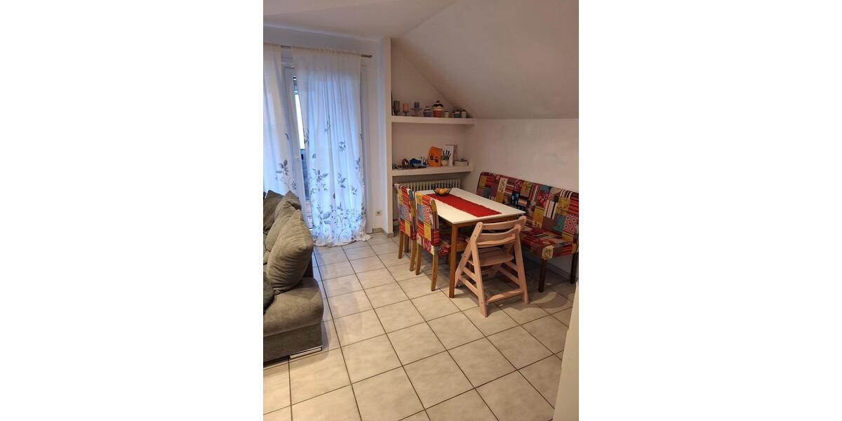 Dachgeschoßwohnung Ebersbach an der Fils - 2 Zimmer, 61 m&sup2;, 200.000&euro; | Angebot:24838456