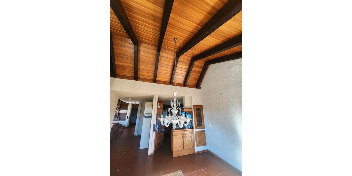 Einfamilienhaus Leonberg - 6.5 Zimmer, 187 m&sup2;, 960.000&euro; | Angebot:26074028