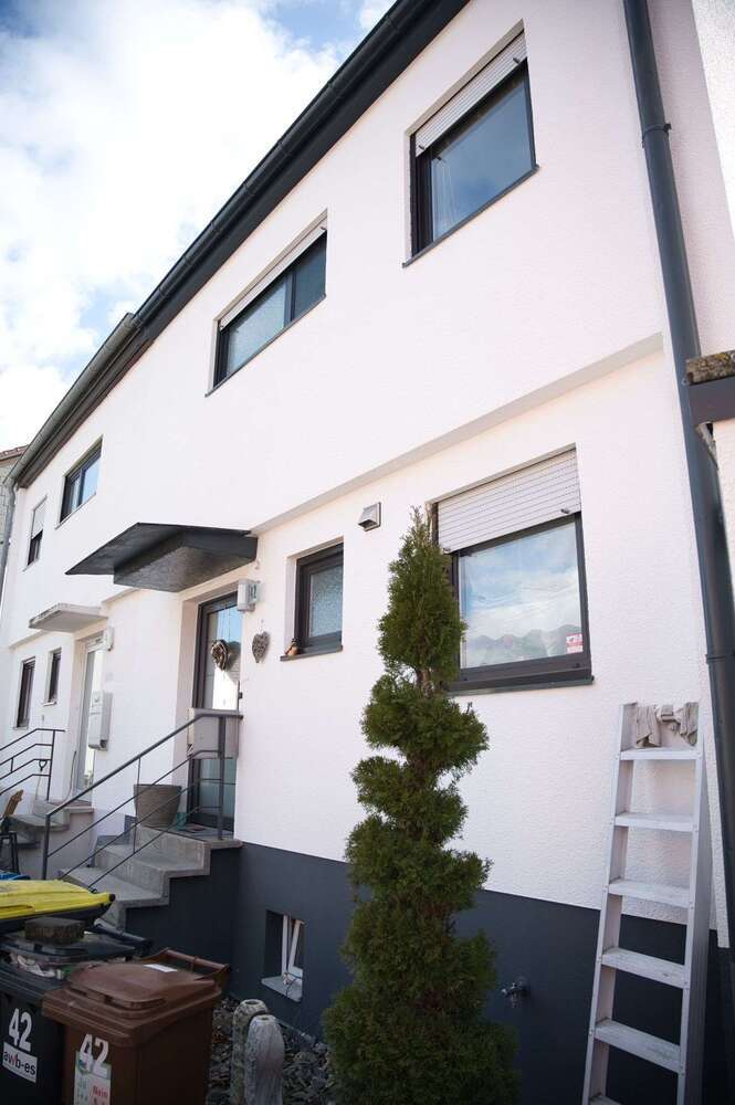 Haus zum Kaufen in Großbettlingen 539.000 € 148 m²
