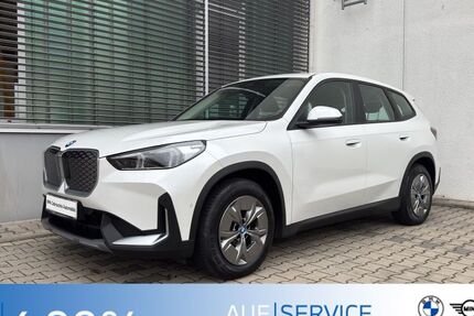 BMW iX1 19.500 km 35.390 € Asperg 71679