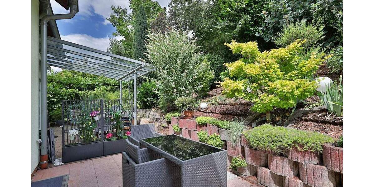 Reihenmittelhaus Aichtal-Neuenhaus Neuenhaus - 4 Zimmer, 103 m&sup2;, 450.000&euro; | Angebot:24112985