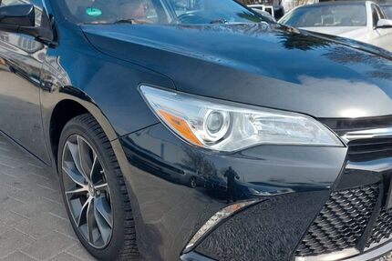Toyota Camry 227.813 km 8.999 &euro; Fellbach 70736