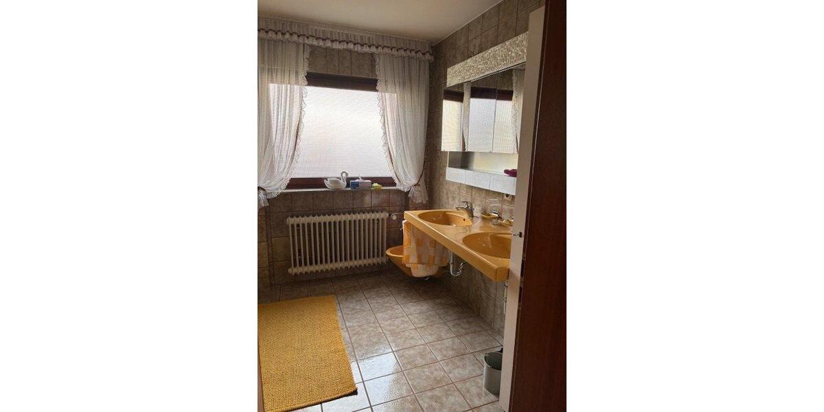 Doppelhaushälfte Stuttgart Neuwirtshaus - 7 Zimmer, 157 m&sup2;, 655.000&euro; | Angebot:26959049