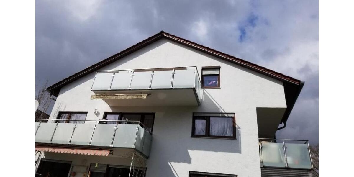 Dachgeschoßwohnung Nürtingen - 3 Zimmer, 70 m&sup2;, 275.000&euro; | Angebot:24605428