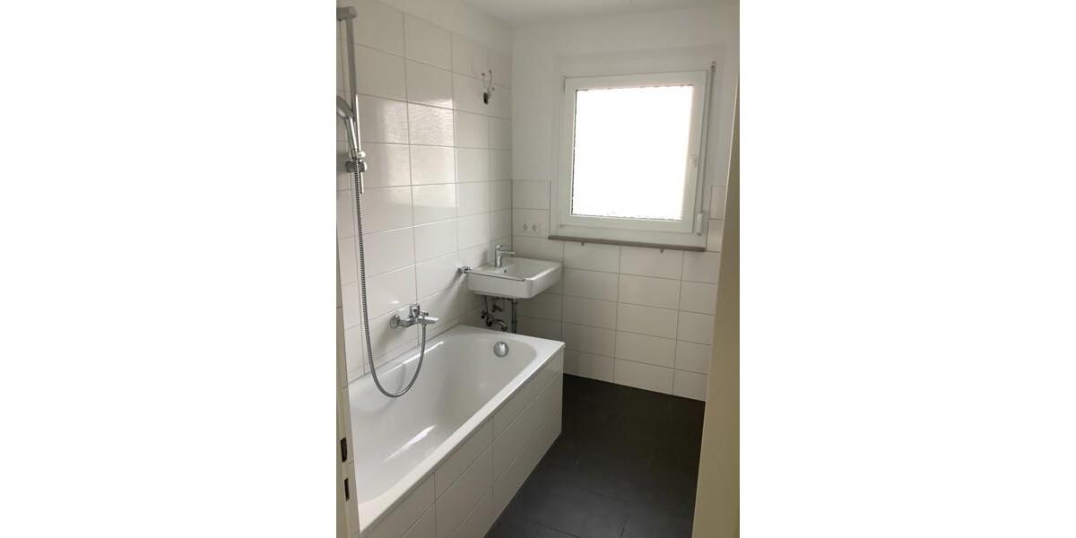 Erdgeschoßwohnung Korntal-Münchingen Münchingen - 3 Zimmer, 74 m&sup2;, 993&euro; | Angebot:25211848
