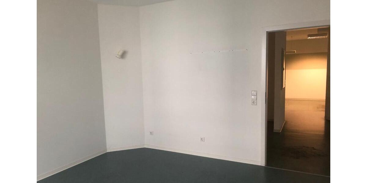 Gewerbeobjekt Besigheim - 1.400&euro; | Angebot:25094816