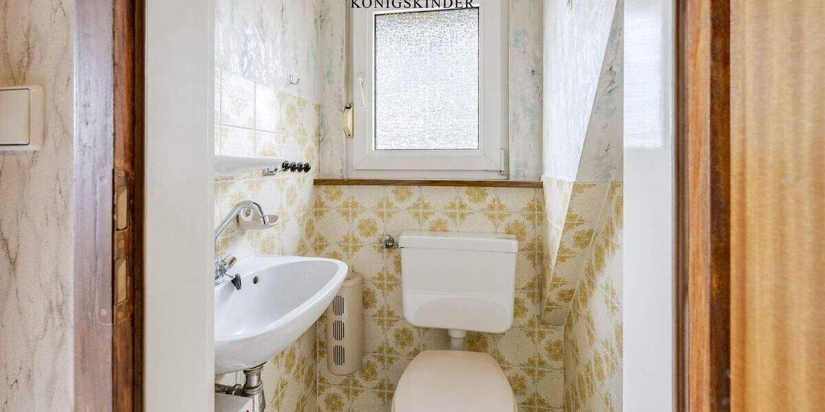 Einfamilienhaus Backnang - 6 Zimmer, 107 m&sup2;, 399.000&euro; | Angebot:25153024