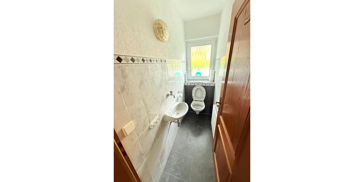 Erdgeschoßwohnung Ludwigsburg Eglosheim - 2 Zimmer, 84 m&sup2;, 1.100&euro; | Angebot:26234296