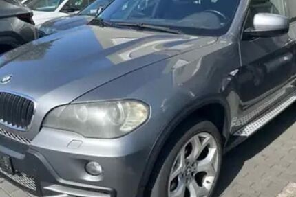 BMW X5 199.000 km 4.000 &euro; Stuttgart 70327