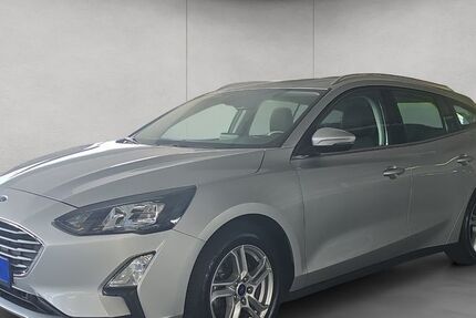 Ford Focus 41.897 km 16.990 € Tübingen 72072
