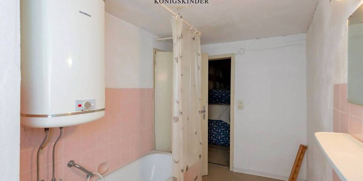 Mehrfamilienhaus, Wohnhaus Kernen im Remstal Stetten - 9 Zimmer, 300 m&sup2;, 349.000&euro; | Angebot:26188188