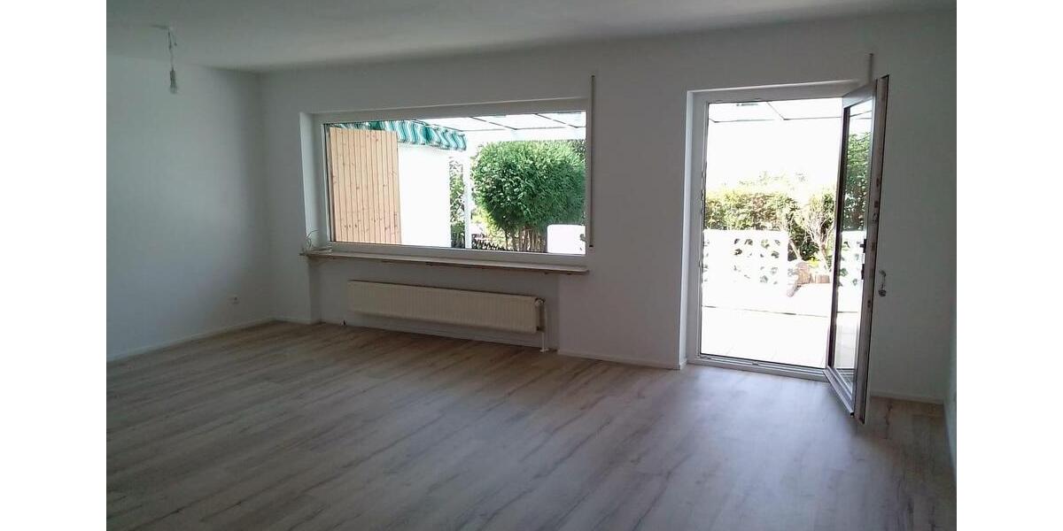 Reihenhaus Friolzheim - 5 Zimmer, 160 m&sup2;, 1.500&euro; | Angebot:26204855
