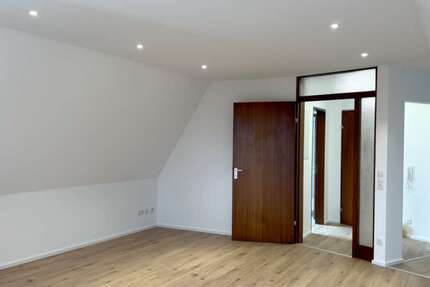 Wohnung Leonberg - 1.5 Zimmer, 45 m&sup2;, 700&euro; | Angebot:26221153