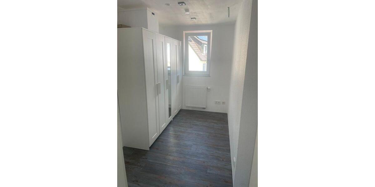 Einfamilienhaus Weinstadt - 7 Zimmer, 130 m&sup2;, 458.000&euro; | Angebot:26777657