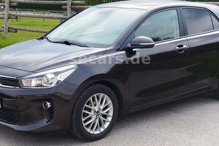 Kia Rio 38.000 km 12.499 € Steinenbronn 71144