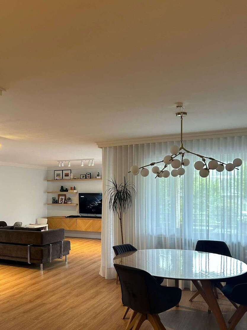 Wohnung zum Mieten in Leonberg 1.800 € 129 m² 4.5 zimmer