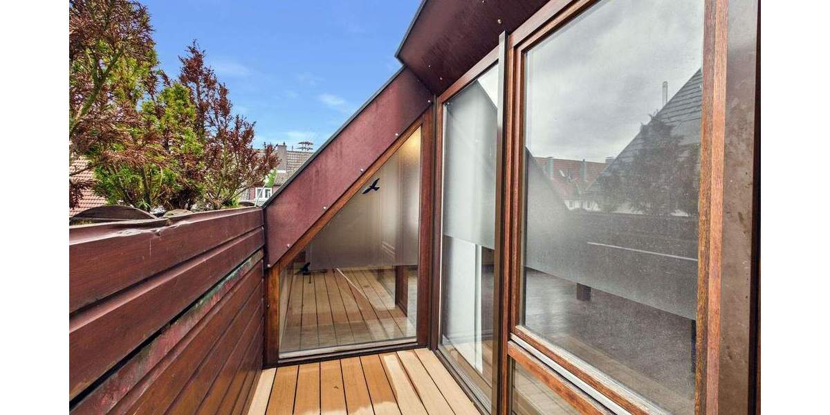 Mehrfamilienhaus, Wohnhaus Ludwigsburg Neckarweihingen - 6 Zimmer, 180 m&sup2;, 550.000&euro; | Angebot:25772242