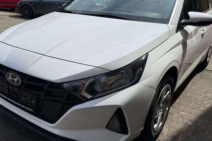 Hyundai i20 25.000 km 13.998 € Bietigheim-Bissingen 74321