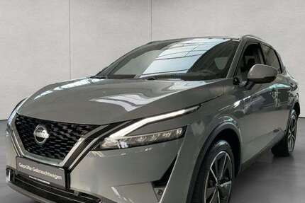 Nissan Qashqai 15.465 km 28.450 € Stuttgart 70469