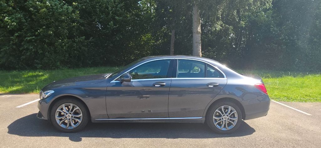 Mercedes-Benz C 250 184.000 km 17.000 &euro; Neuhausen 73765