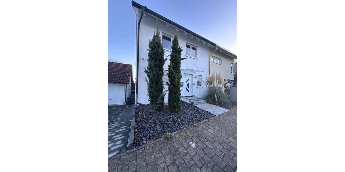Einfamilienhaus Schönaich - 7 Zimmer, 190 m&sup2;, 850.000&euro; | Angebot:24155243