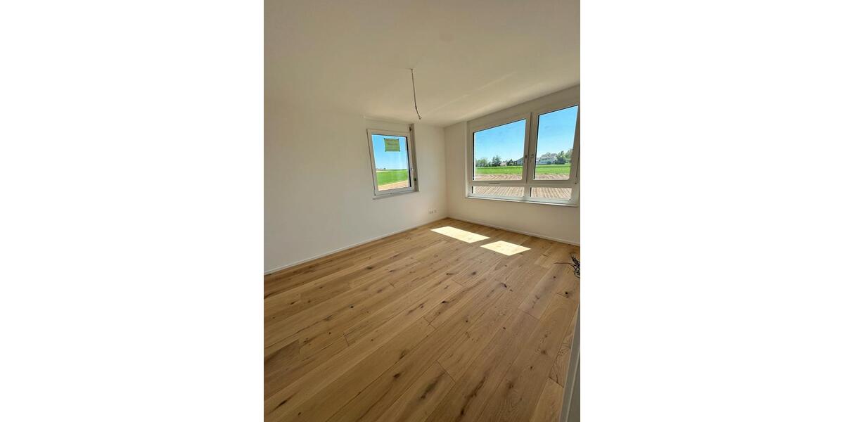 Etagenwohnung Marbach am Neckar - 3.5 Zimmer, 84 m&sup2;, 1.293&euro; | Angebot:26478377