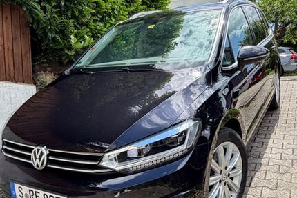 VW Touran 147.000 km 18.750 &euro; Stuttgart 70565