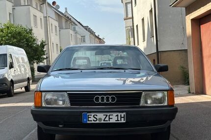 Audi 100