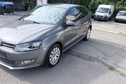 VW Polo 160.409 km 5.999 &euro; Korb 71404
