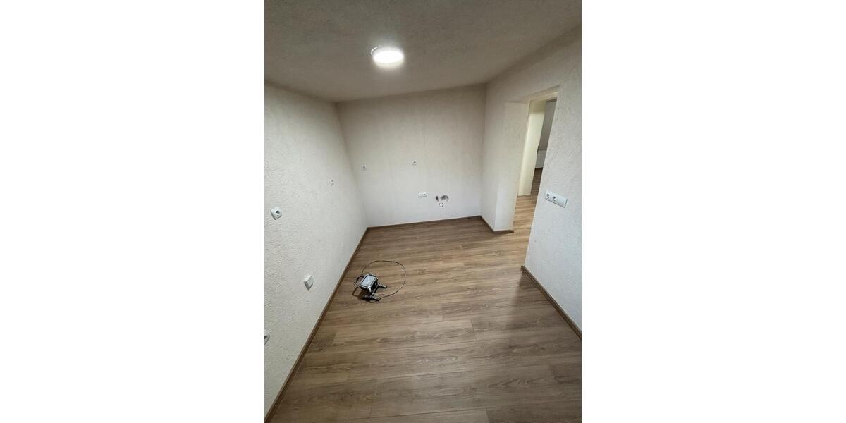 Maisonettenwohnung Oberboihingen - 4 Zimmer, 20 m&sup2;, 950&euro; | Angebot:25106607