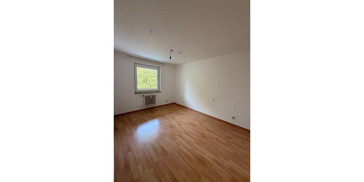 Etagenwohnung Esslingen am Neckar Brühl - 2.5 Zimmer, 53 m&sup2;, 165.000&euro; | Angebot:26366698