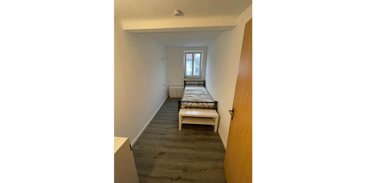 Etagenwohnung Marbach am Neckar - 3 Zimmer, 48 m&sup2;, 450&euro; | Angebot:24698263