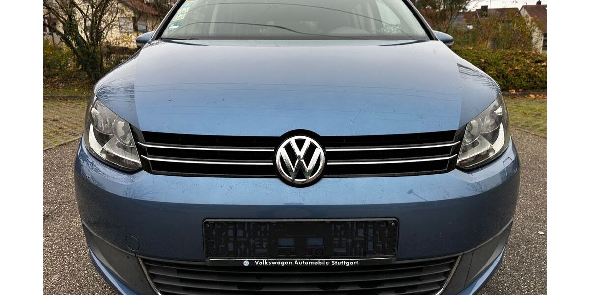 VW Touran 157.047 km 7.999 &euro; Waiblingen 71334