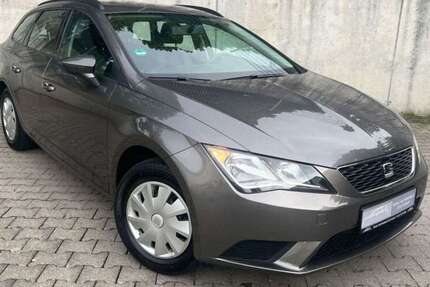 Seat Leon 44.720 km 9.890 &euro; Stuttgart 70378