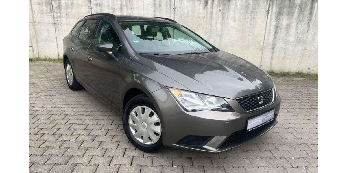 Seat Leon 44.720 km 9.890 &euro; Stuttgart 70378
