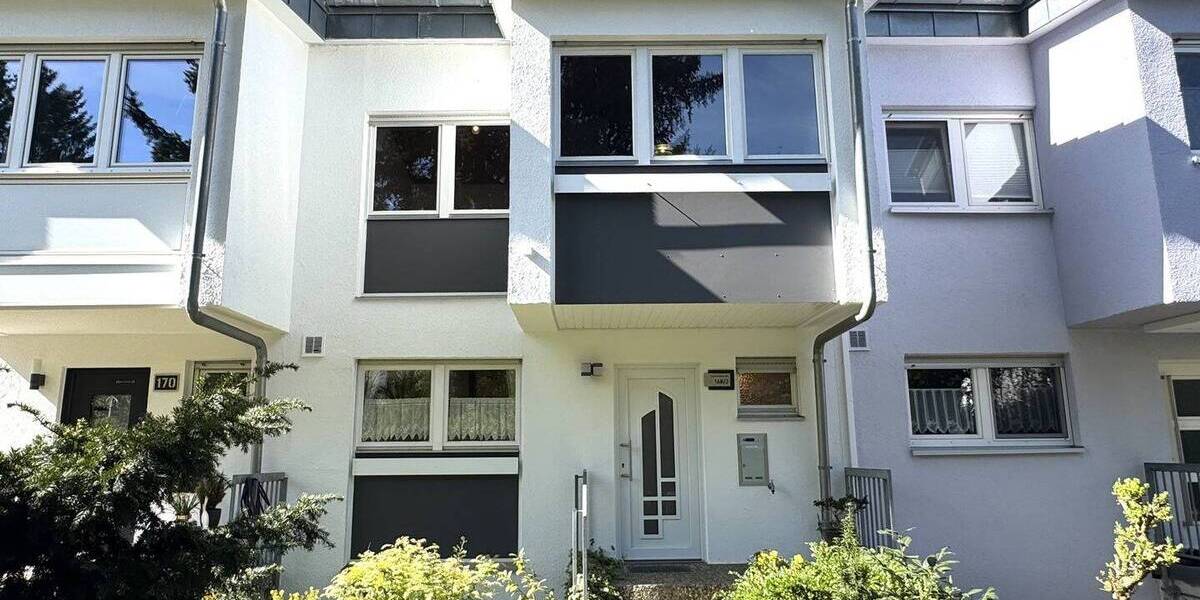 Reihenmittelhaus Sindelfingen Nord - 4 Zimmer, 100 m&sup2;, 499.000&euro; | Angebot:26411407