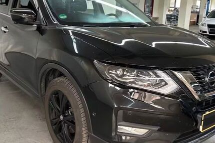 Nissan X-Trail 162.000 km 15.999 € Ditzingen 71254