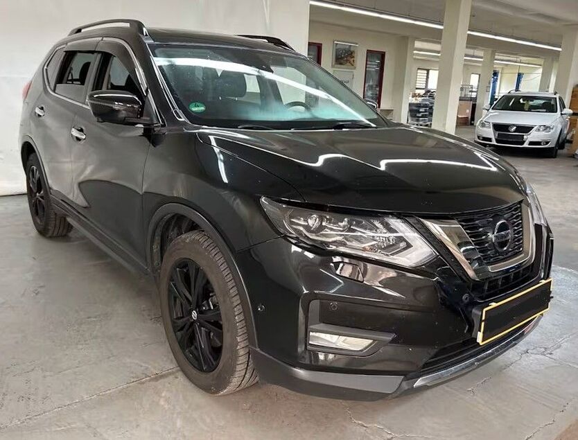 Nissan X-Trail 162.000 km 15.999 € Ditzingen 71254
