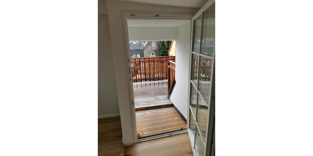 Maisonettenwohnung Stuttgart Mühlhausen - 2 Zimmer, 69 m&sup2;, 299.000&euro; | Angebot:26061312