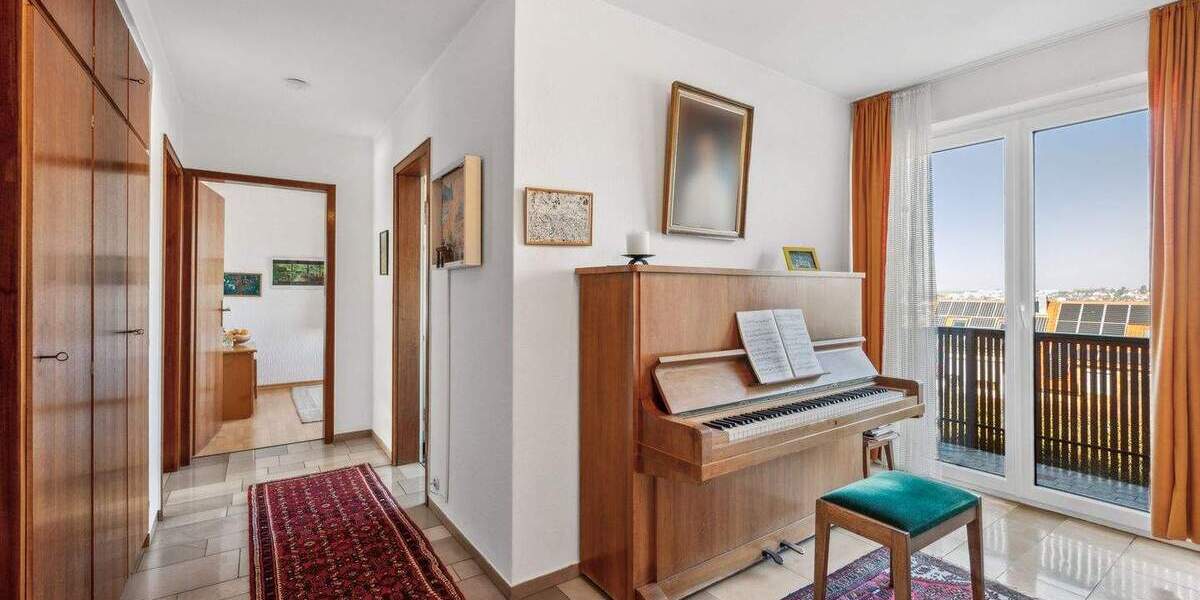 Mehrfamilienhaus, Wohnhaus Stuttgart Weilimdorf - 9 Zimmer, 210 m&sup2;, 889.000&euro; | Angebot:23979956