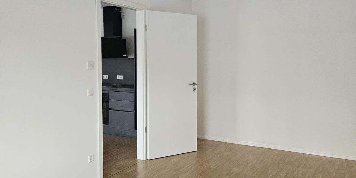 Etagenwohnung Stuttgart Untertürkheim - 3 Zimmer, 84 m&sup2;, 1.390&euro; | Angebot:25665160