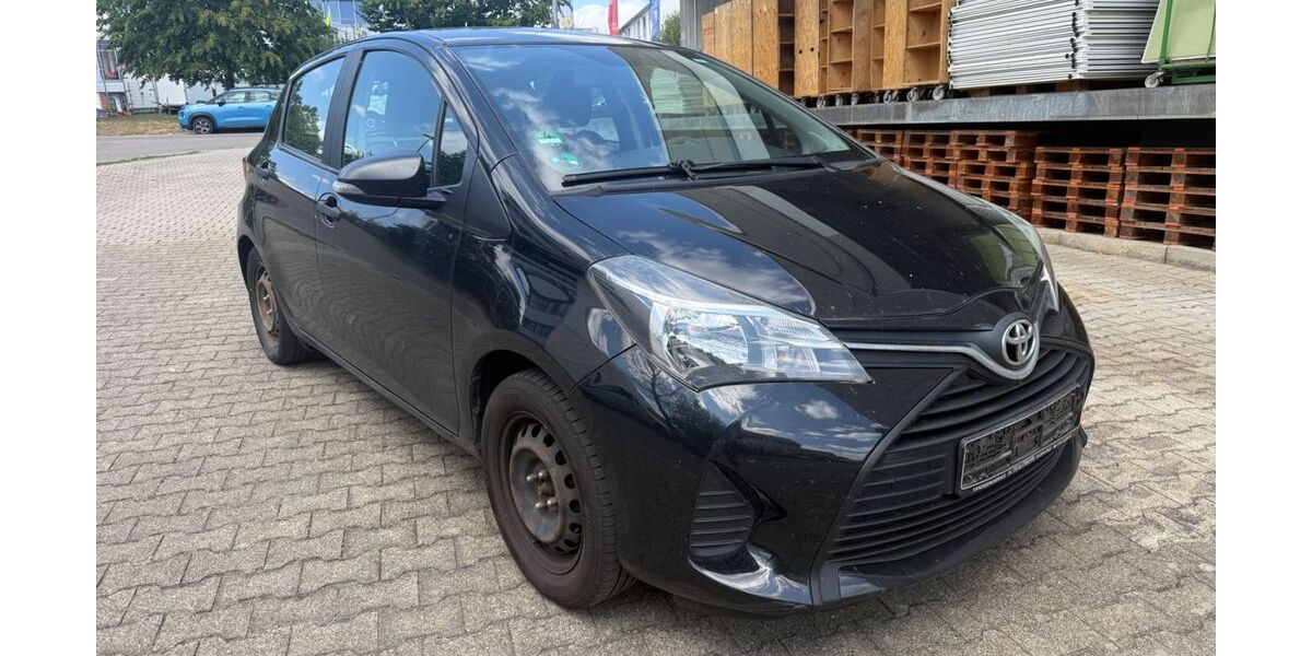 Toyota Yaris 245.000 km 3.490 &euro; Filderstadt / bei Stuttgart 70794