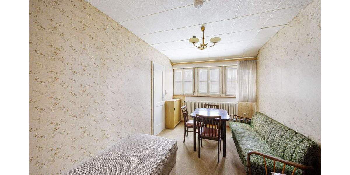 Etagenwohnung Ludwigsburg Ost - 4 Zimmer, 74 m&sup2;, 199.000&euro; | Angebot:24974045