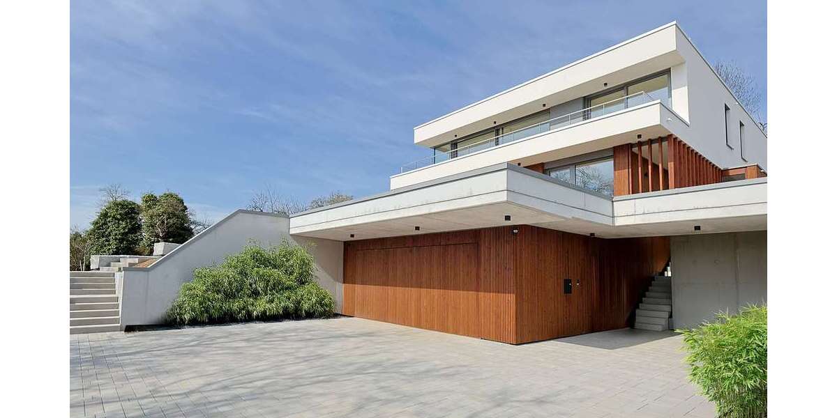 Einfamilienhaus Remseck am Neckar - 7.5 Zimmer, 309 m&sup2;, 2.490.000&euro; | Angebot:26098125