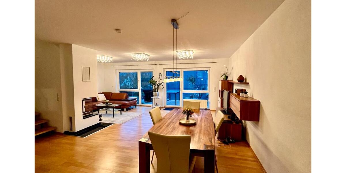 Einfamilienhaus Weinstadt - 9 Zimmer, 247 m&sup2;, 995.000&euro; | Angebot:26825977
