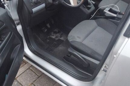 Opel Zafira 205.000 km 2.650 € schwaikheim 71409
