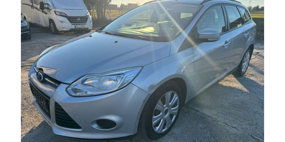 Ford Focus 110.000 km 4.750 &euro; Sindelfingen/Stuttgart 71069