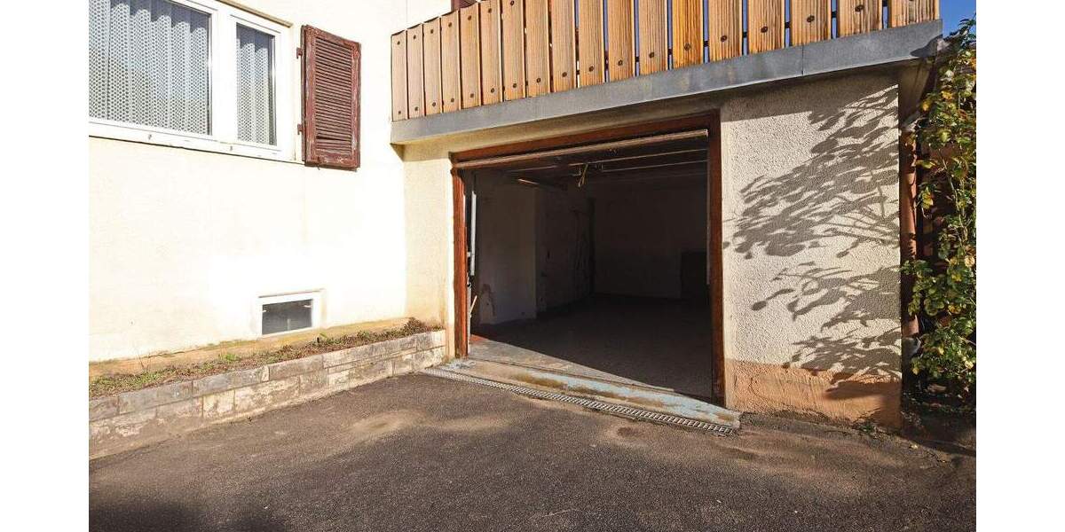 Einfamilienhaus Kernen-Stetten Stetten - 9 Zimmer, 212 m&sup2;, 330.000&euro; | Angebot:25302624