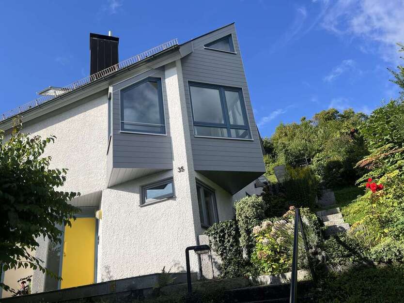 Haus zum Mieten in Stuttgart 1.700 € 125 m²